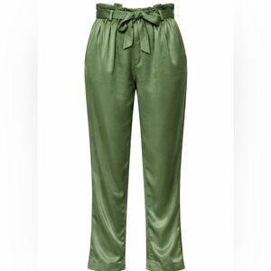 Lulu's Green High-Waisted Pants